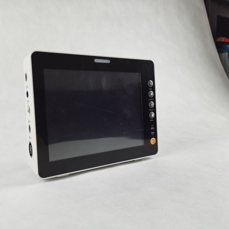 Duurzame 8 inch vitale functies monitor 6 Parameter ICU Medische essentiële draagbare vitale functies monitor