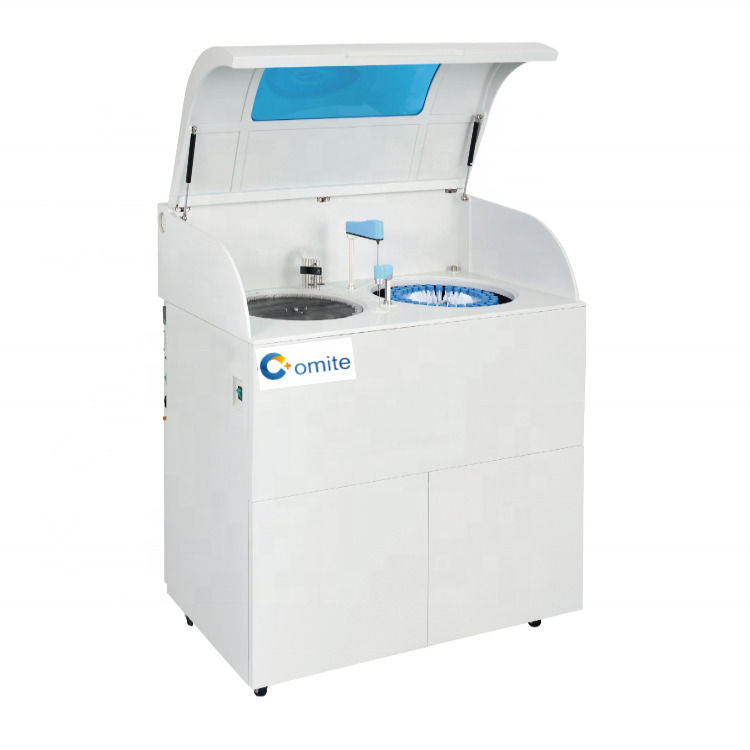 Kleinste grootte Veterinaire automatische biochemische analysator Bloedanalysator 300 snelheid Hospitale biochemische analysator